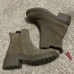 BLONDO waterproof Women's Ankle Boots in brown